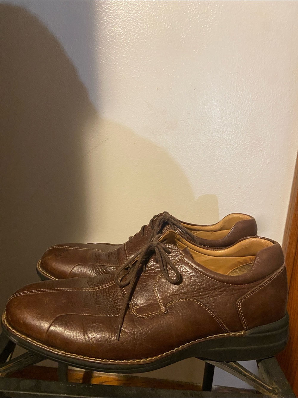 Johnston & Murphy Size 10M Brown Leather Derby Lace-Up Shoes